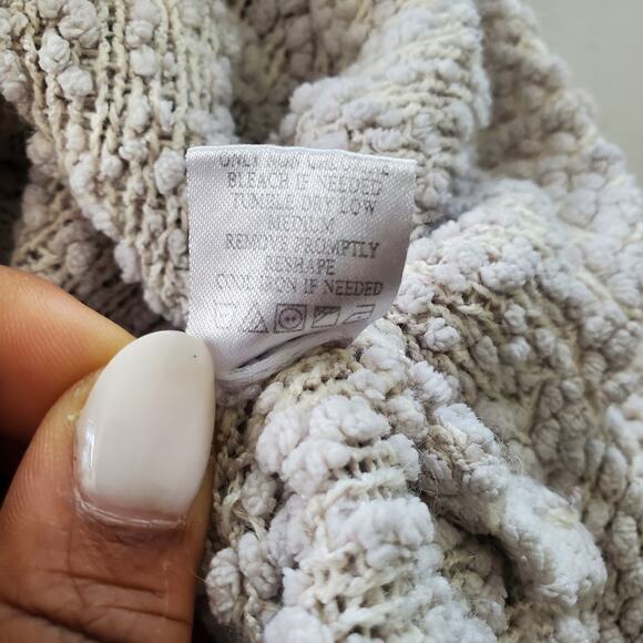 Almost Famous Cream Soft Crop Sweater L - Picture 7 of 7